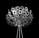 ALUMINIUM STEHLAMPE MIT SPITZEN LICHTEFFEKTEN, H�HENVERSTELLBAR