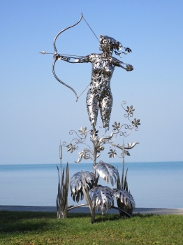 Goddess sculpture Artemis