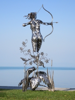 Big Artemis garden sculpture