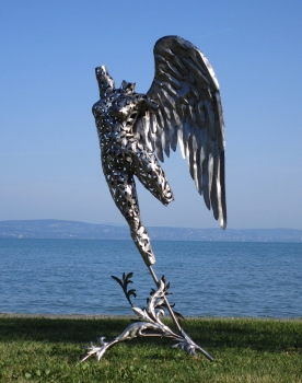XL Angel artwork garden