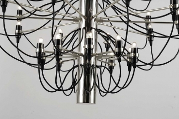 Bauhaus Kronleuchter 50 Lichter