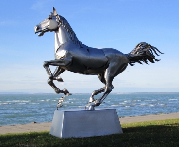 Horse sculpture stainless steel