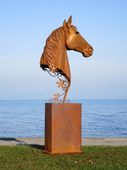 Horse bust life size