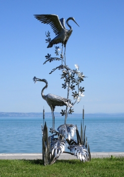 2 Heron on tree steel