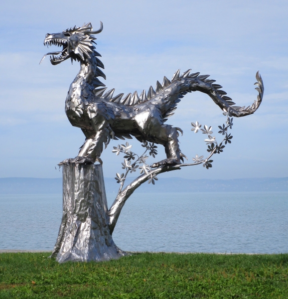 Dragon on tree sculpture