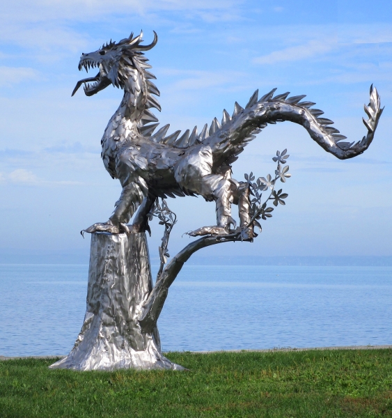 Park artwork dragon