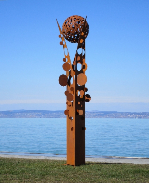 Big outside art sculpture rusty