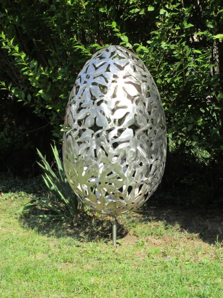 Egg garden sculpture