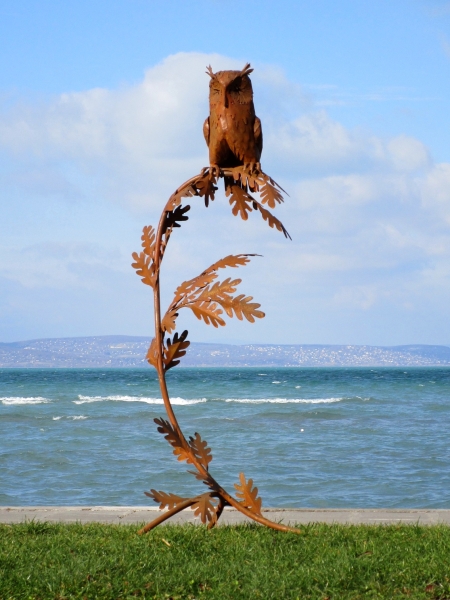 Garden owl rusty iron