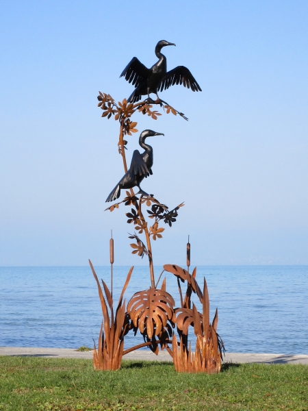 2 birds iron artwork