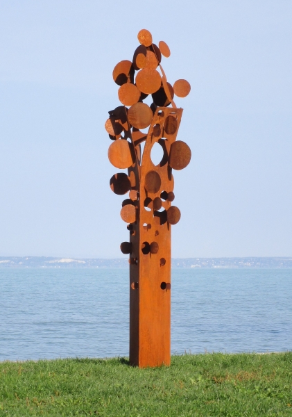 Große Gartenskulptur Rostig Doppelkegel