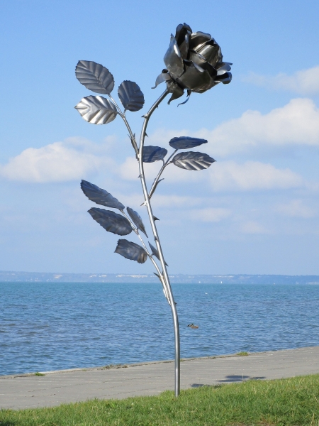 Garden rose artwork stainless steel