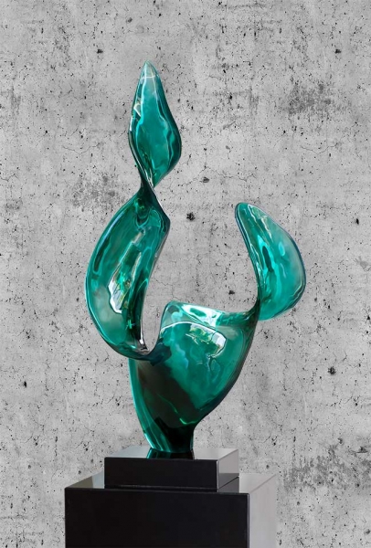 Grüne abstrakte Skulptur
